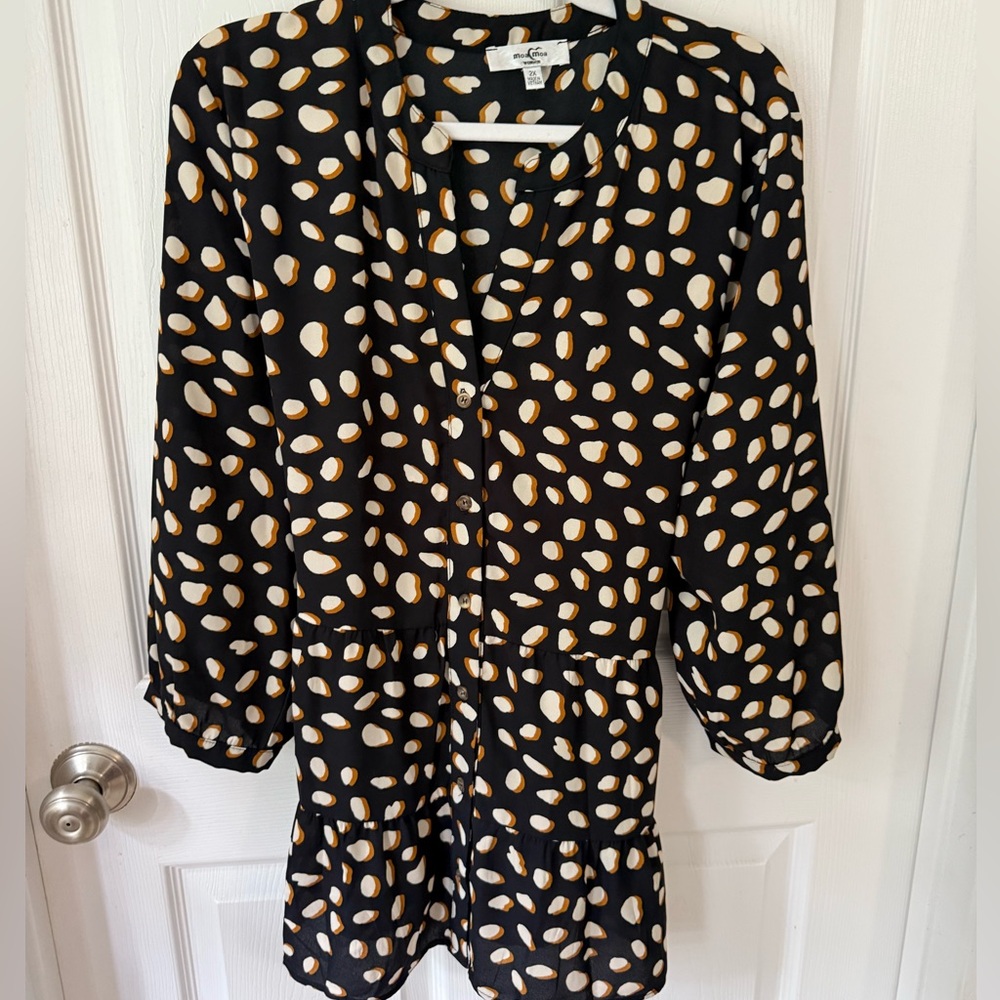 Moa Moa Black and Gold Blouse